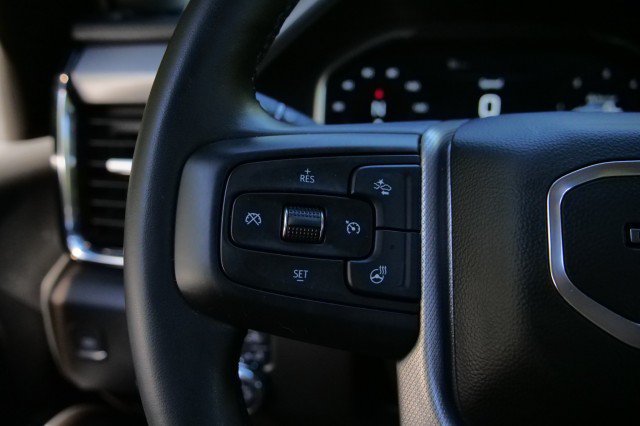 Used 2024 GMC Sierra 2500 Denali AWD/4WD image 22