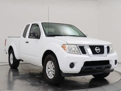 Used 2019 Nissan Frontier SV RWD image 7