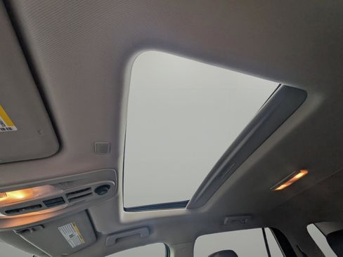 Used 2017 GMC Terrain Denali image 16