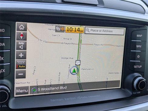 Used 2019 Kia Sorento SX image 25