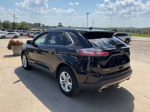 Used 2019 Ford Edge SEL w/ Equipment Group 201A AWD/4WD image 8