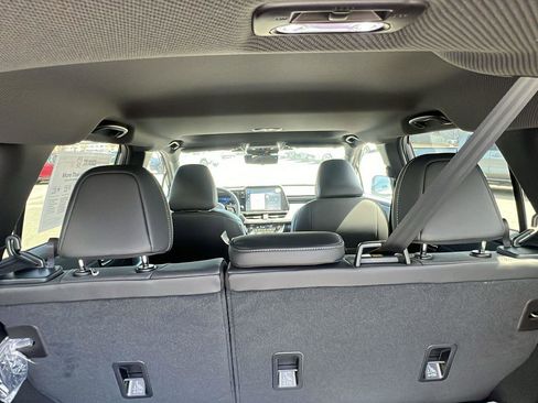 New 2026 Subaru Outback Touring XT image 28