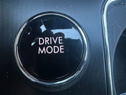 New 2025 Lincoln Corsair Premiere w/ Equipment Group 101A image 52