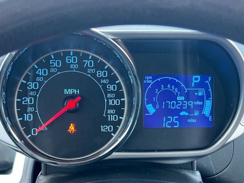 Used 2015 Chevrolet Spark LT image 23