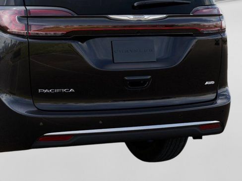 New 2026 Chrysler Pacifica Select image 13