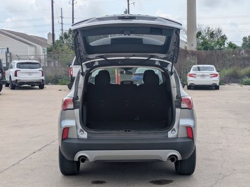 Used 2022 Ford Escape S image 6