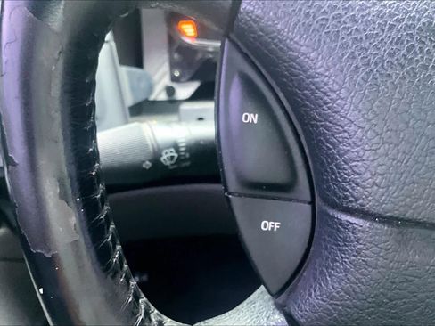 Used 1997 Ford Thunderbird LX image 23