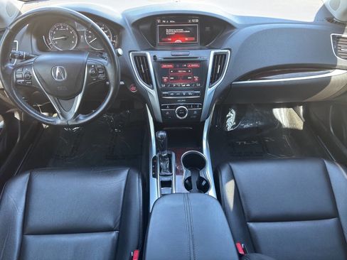 Used 2016 Acura TLX FWD image 10