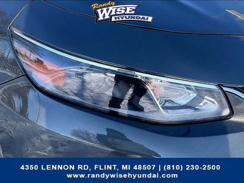 Used 2018 Chevrolet Malibu LT image 26