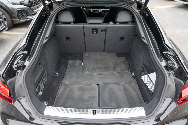 Used 2022 Audi RS 5 Sportback AWD/4WD image 32