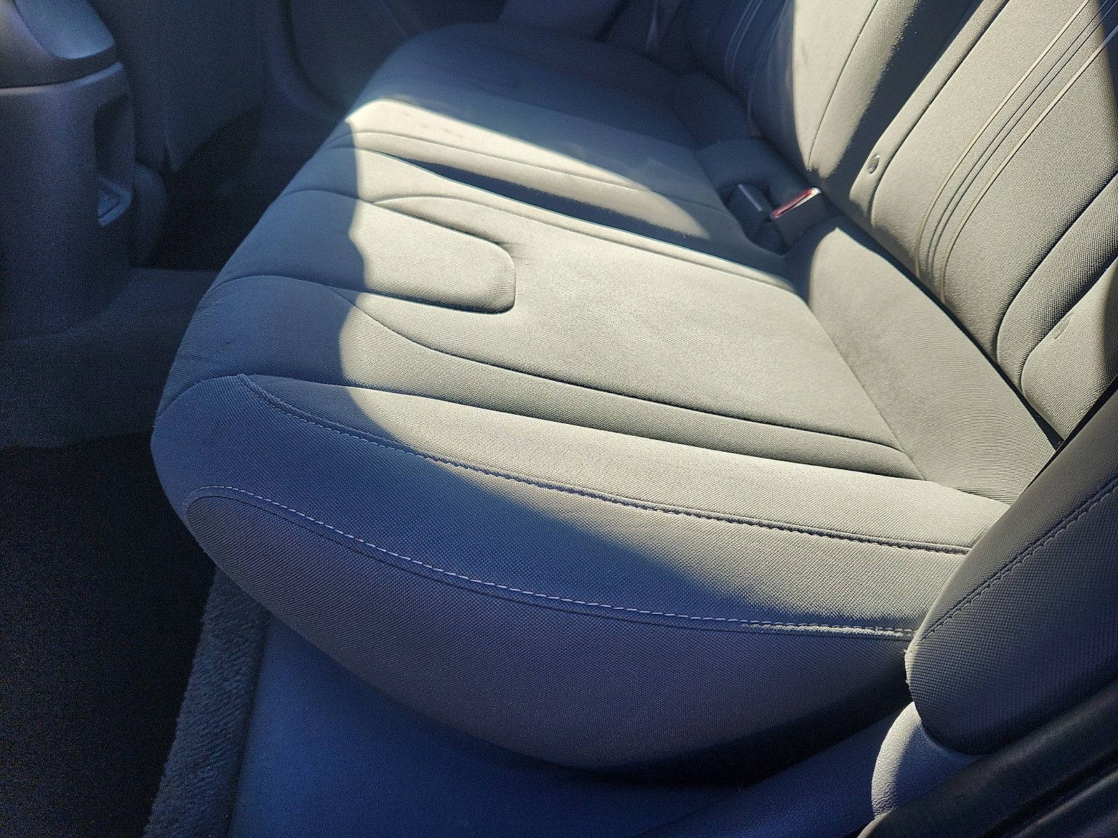 Certified 2024 Hyundai Elantra SEL FWD image 25