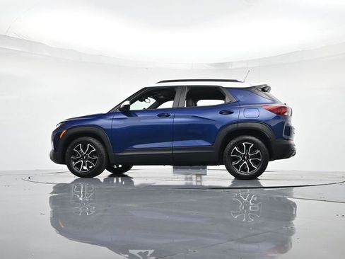 Used 2023 Chevrolet TrailBlazer ACTIV w/ Convenience Package image 35