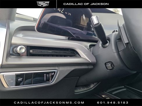 New 2026 Cadillac Vistiq Sport image 34