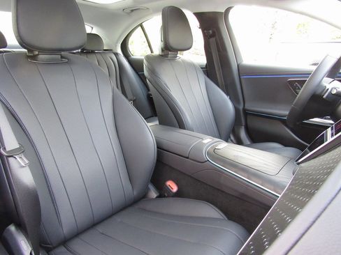 Certified 2024 Mercedes-Benz E 350 4MATIC Sedan image 19