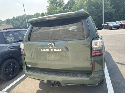 Used 2022 Toyota 4Runner TRD Sport RWD image 8