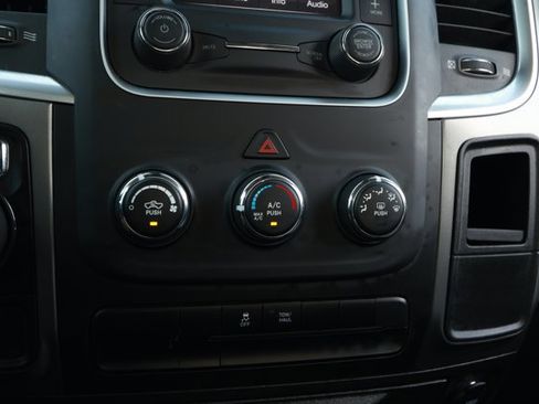 Used 2024 RAM 1500 Classic SLT image 19