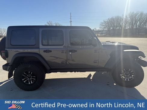 Used 2025 Jeep Wrangler Unlimited Rubicon w/ XTREMEE 35" Tire Package image 3