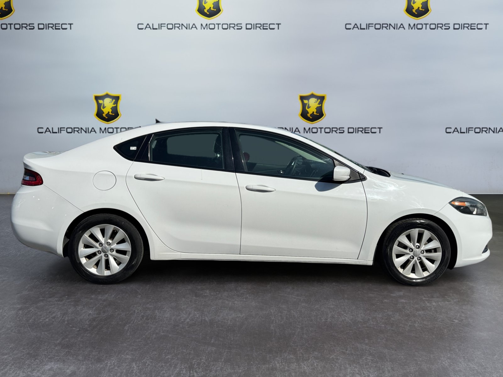 Used 2014 Dodge Dart SXT w/ Sun/Sound Group FWD image 6
