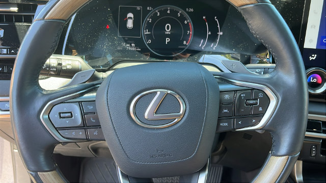 Used 2023 Lexus RX 350 Premium w/ Accessory Package (Z1) AWD/4WD image 11