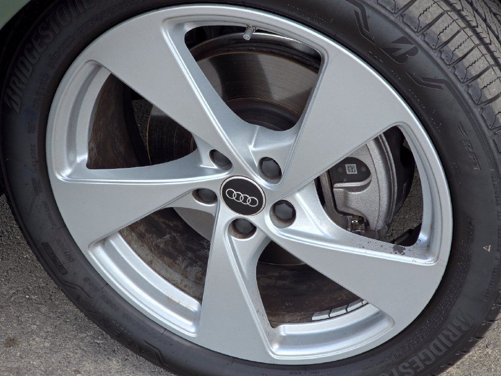 Used 2025 Audi Q5 Prestige AWD/4WD image 10