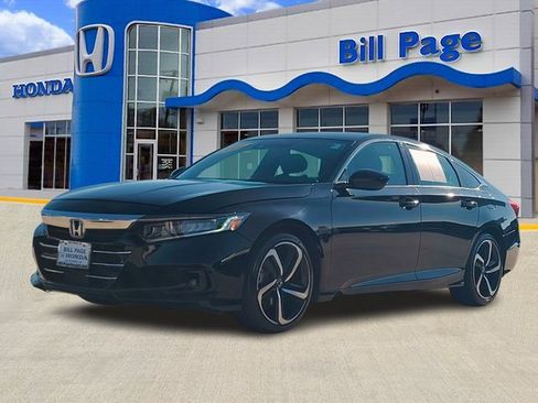 Used 2022 Honda Accord Sport image 2