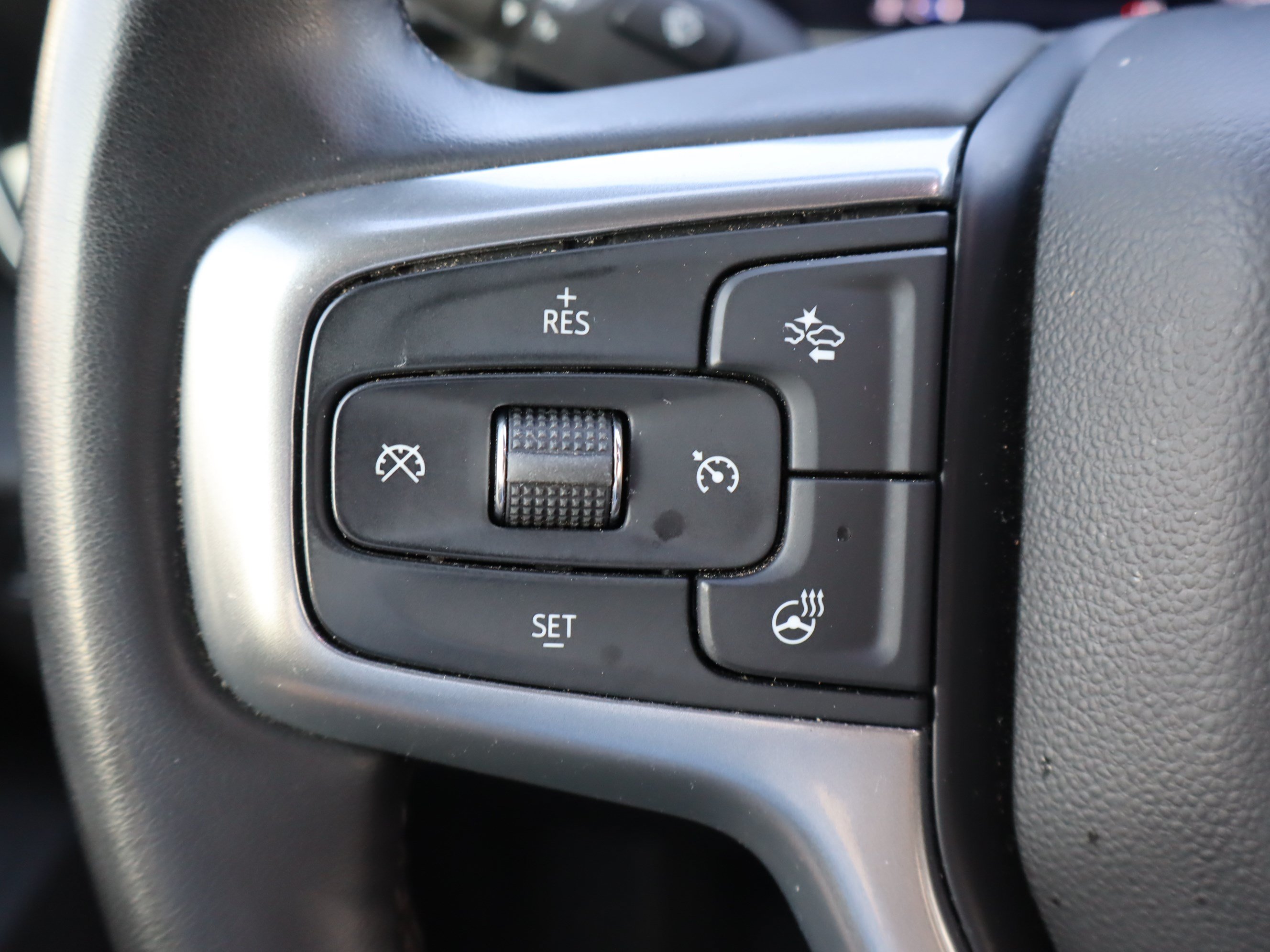 Used 2025 Chevrolet Silverado 2500 LT w/ Safety Package AWD/4WD image 24
