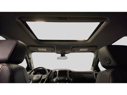 Used 2023 GMC Sierra 2500 Denali image 15