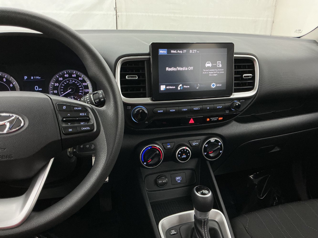 Used 2021 Hyundai Venue SE FWD image 33