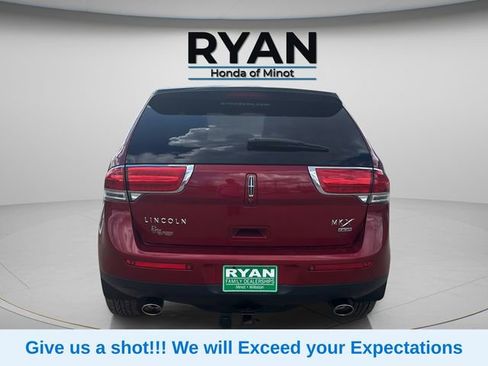 Used 2015 Lincoln MKX AWD w/ Equipment Group 101A image 7