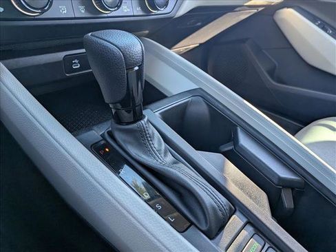 Certified 2025 Honda Accord SE image 11