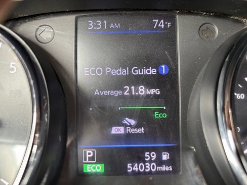 Used 2018 Nissan Rogue SV AWD/4WD image 32