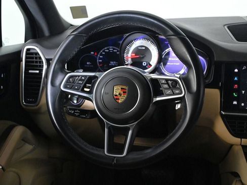 Certified 2023 Porsche Cayenne Platinum Edition AWD/4WD image 12