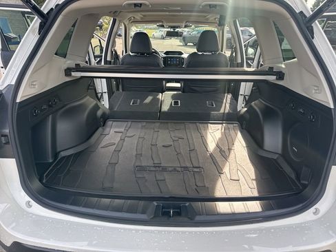 Certified 2024 Subaru Forester Limited AWD/4WD image 18