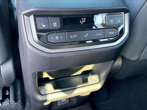 New 2026 Lexus TX 500h F SPORT Performance Premium image 13