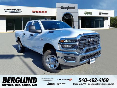 New 2026 RAM 2500 Tradesman w/ Chrome Appearance Group image 1