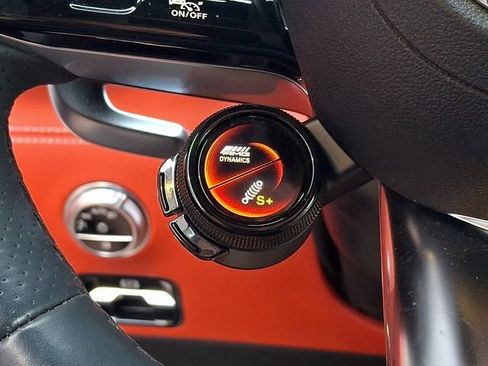 Used 2022 Mercedes-Benz SL 63 AMG 4MATIC image 29