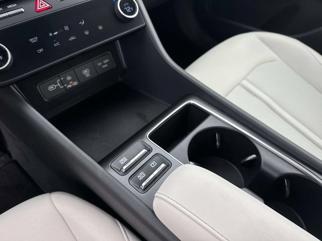 New 2026 Hyundai Sonata Blue FWD image 30