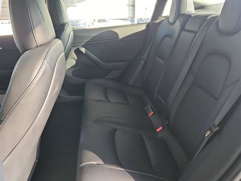 Used 2023 Tesla Model 3 Standard Range RWD image 12