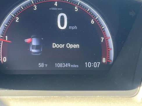 Used 2020 Honda Civic Sport image 31