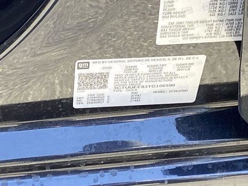 Used 2026 GMC Sierra 1500 AT4 w/ Technology Package image 30