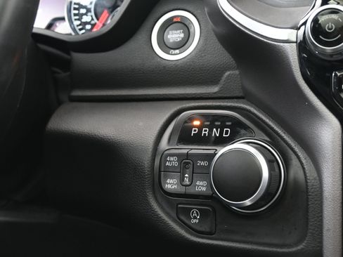 Used 2023 RAM 1500 Big Horn AWD/4WD image 37