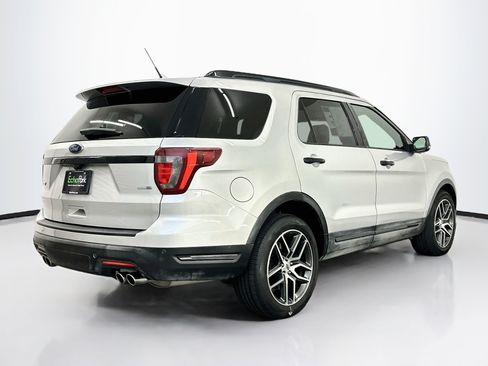 Used 2019 Ford Explorer Sport w/ Equipment Group 401A AWD/4WD image 9