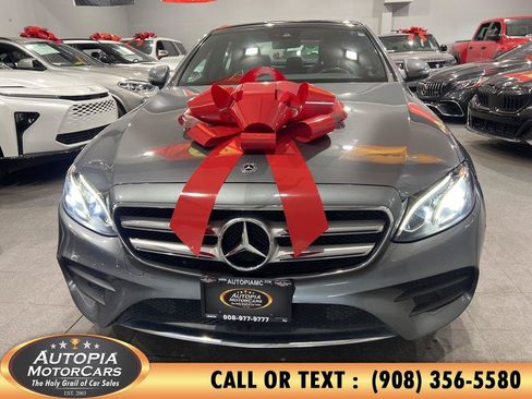 Used 2018 Mercedes-Benz E 400 4MATIC Sedan image 37