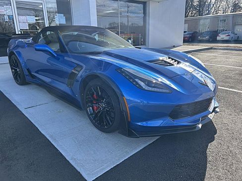 Used 2015 Chevrolet Corvette Z06 w/ 3LZ Preferred Equipment Group image 34