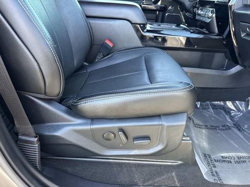 Used 2020 Ford F250 Lariat w/ Lariat Ultimate Package image 14
