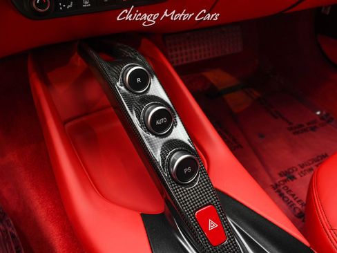 Used 2018 Ferrari 812 Superfast image 21