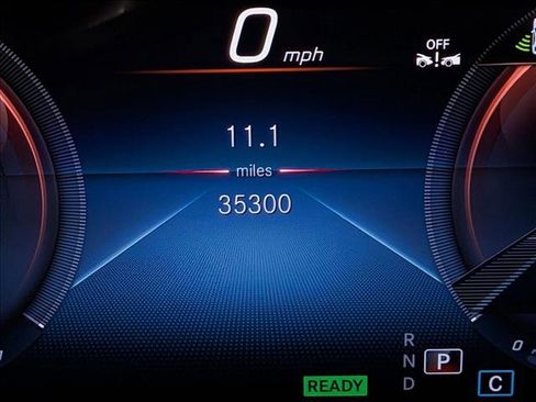 Certified 2023 Mercedes-Benz EQB 300 4MATIC image 11