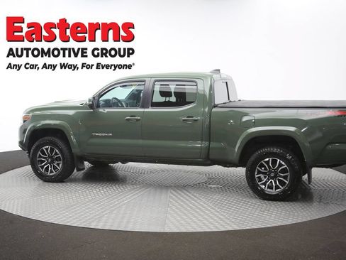 Used 2022 Toyota Tacoma TRD Sport AWD/4WD image 60