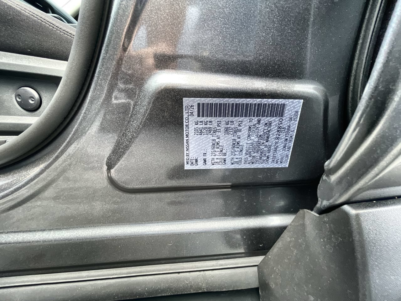 Used 2026 Nissan Rogue SV FWD image 32