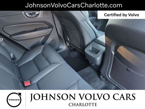 Certified 2025 Volvo XC60 B5 Plus image 19